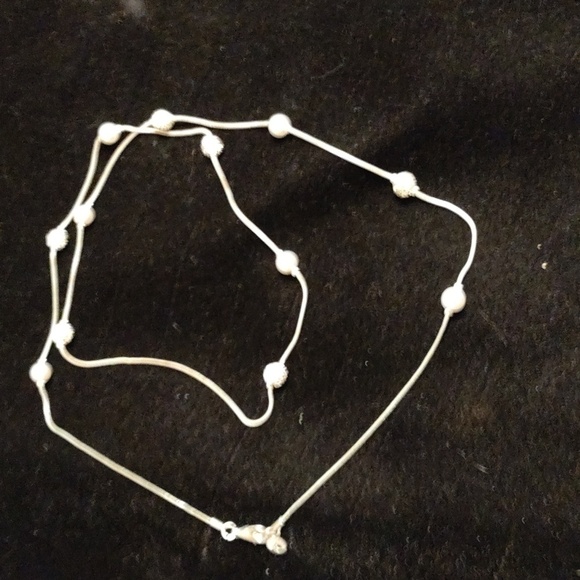 Swarovski Crystal & Pearl (Faux) Statement Necklace Silver Toned - Picture 1 of 8